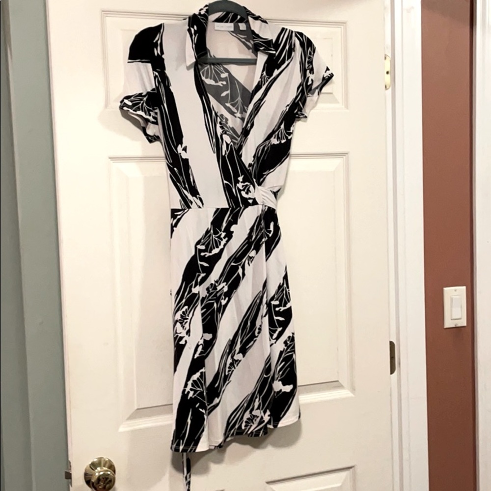 Black and white wrap dress